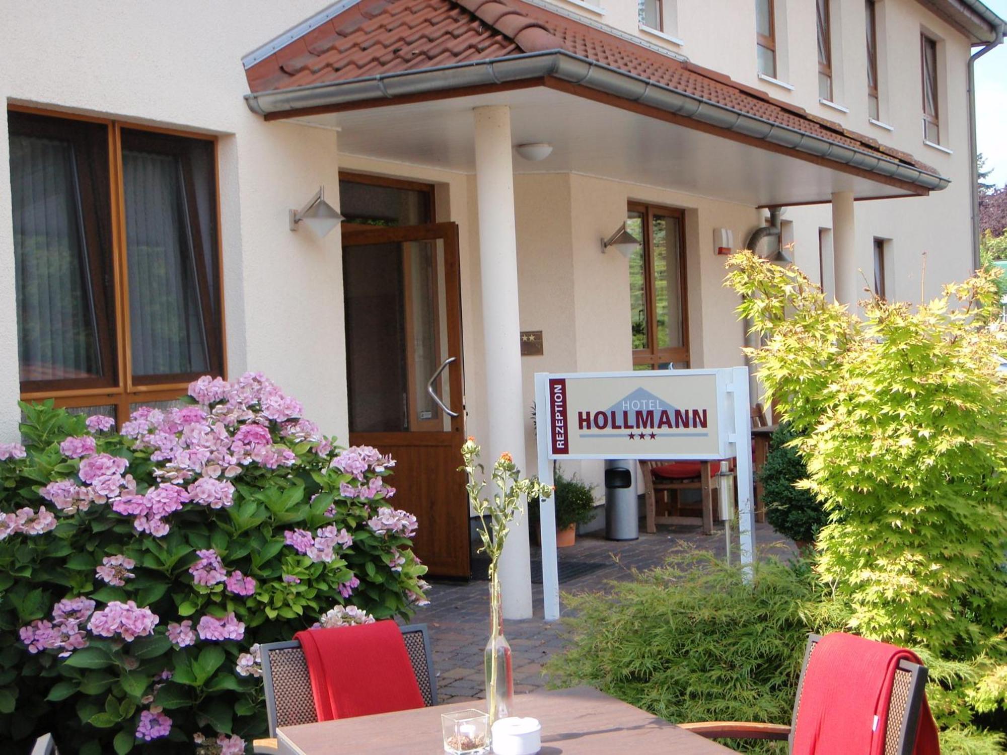 Halle  Hotel Hollmann מראה חיצוני תמונה